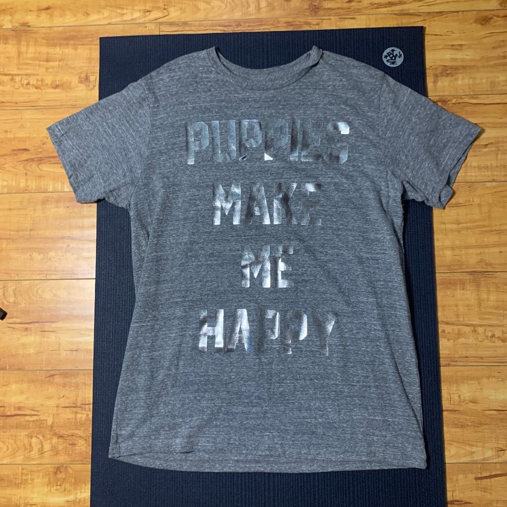 PUPPIES MAKE ME HAPPY Gray Signature Silver Tee